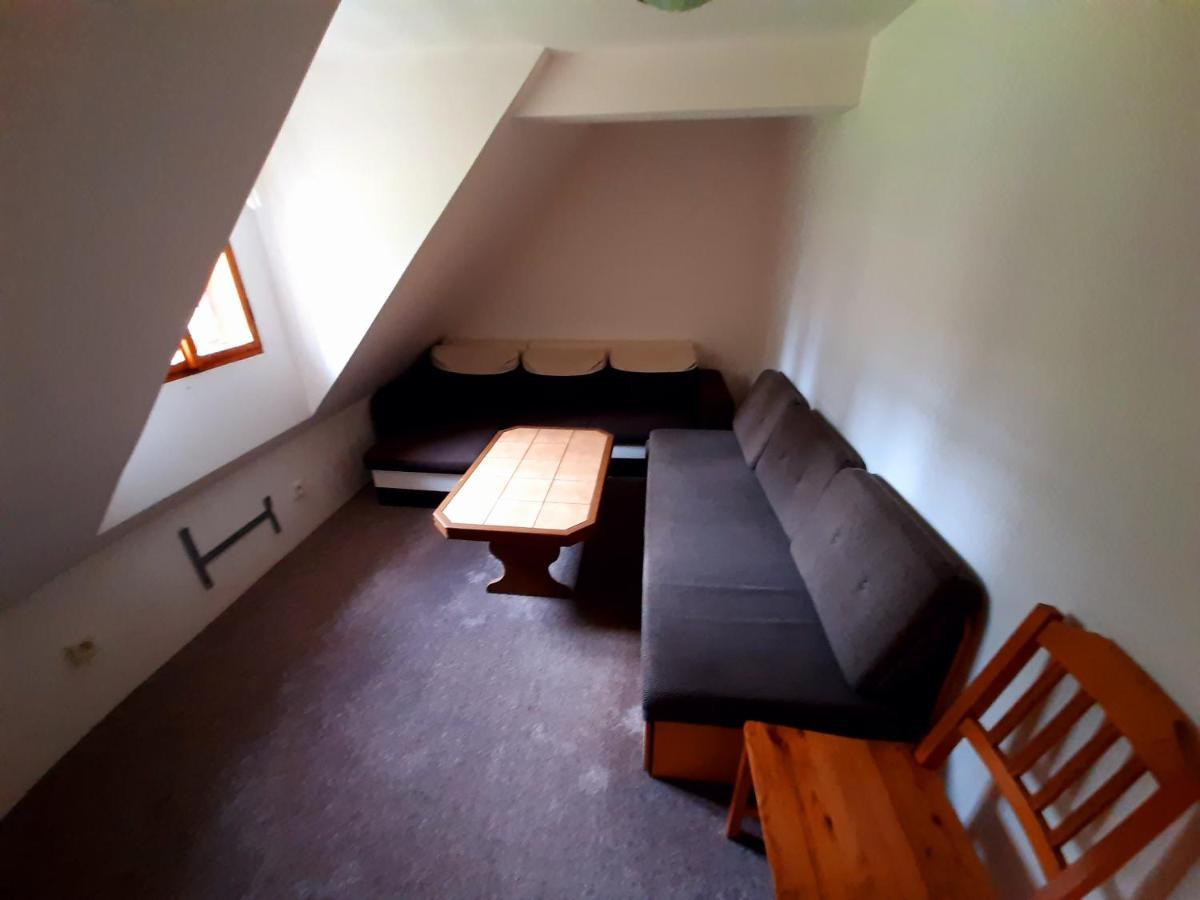 Apartman Roubenka Vsemily Jetrichovice  Exterior photo